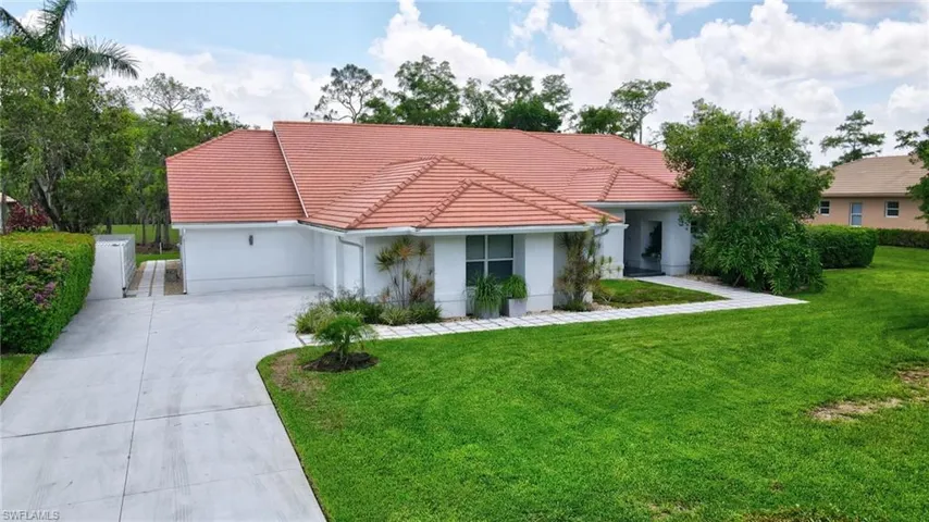 20333 Wildcat Run Dr, Estero, Florida 33928