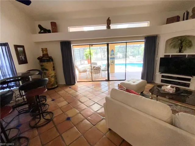 19966 Lake Vista Cir, Lehigh Acres, Florida 33936
