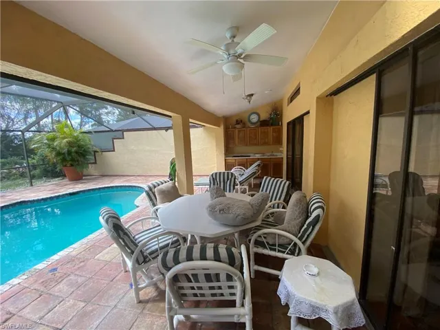 19966 Lake Vista Cir, Lehigh Acres, Florida 33936