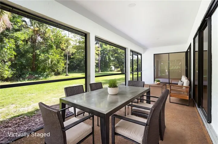 Lanai - Virtually Staged