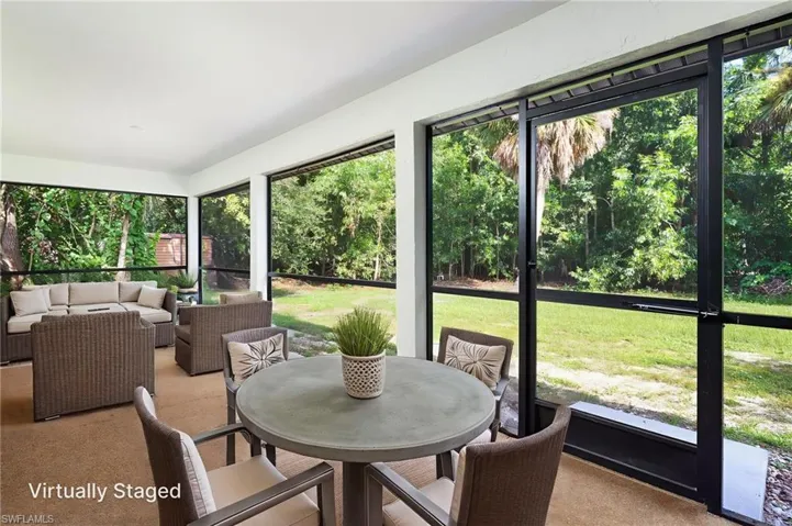 Lanai - Virtually Staged