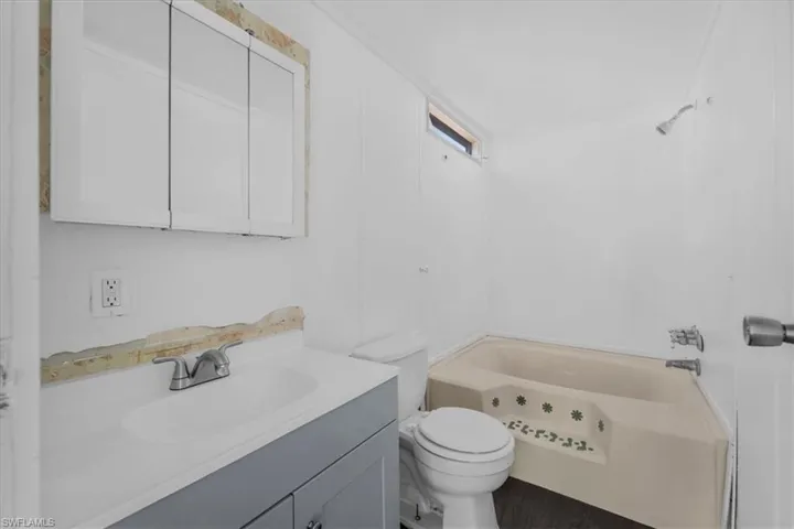 428 Avenue D Nw, Moore Haven, Florida 33471