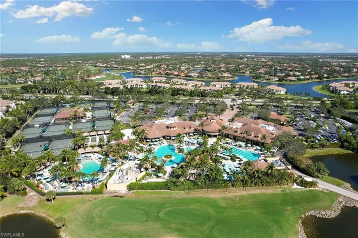 8085  Players Cove  DR, Naples, FL 34113