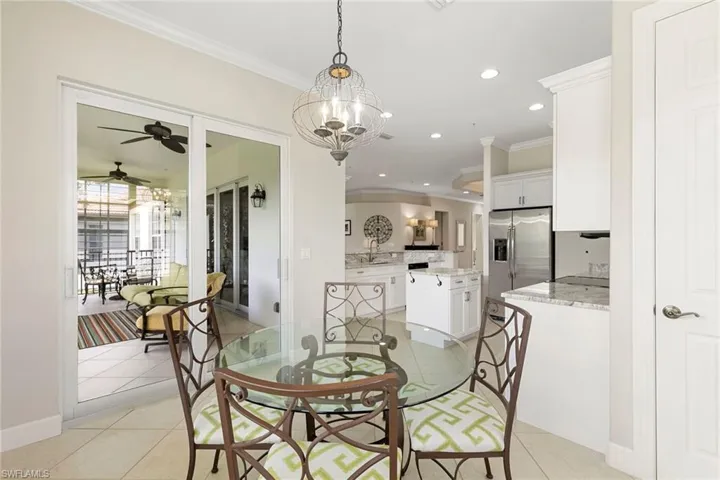 8085  Players Cove  DR, Naples, FL 34113