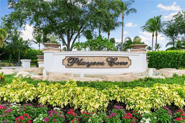 8085  Players Cove  DR, Naples, FL 34113