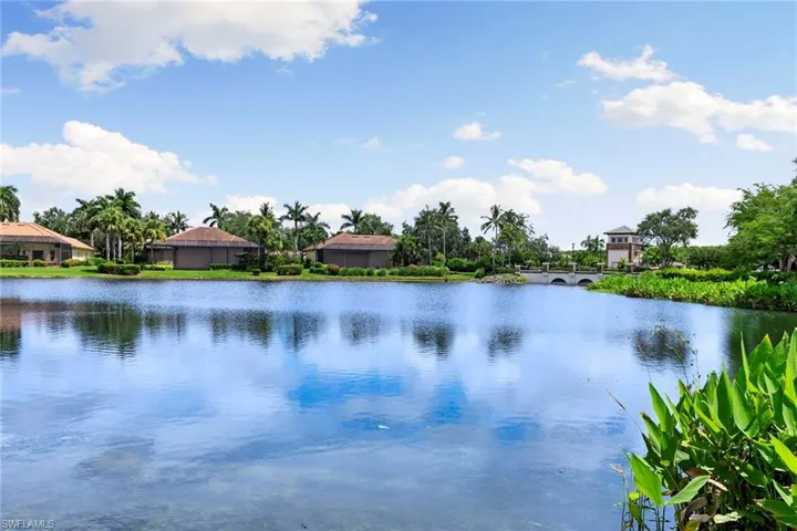 8085  Players Cove  DR, Naples, FL 34113