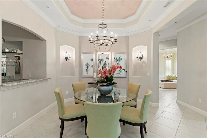 8085  Players Cove  DR, Naples, FL 34113
