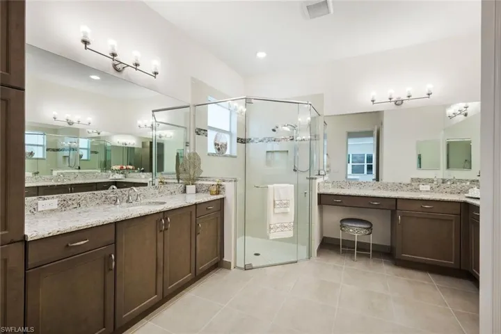 Luxurious bathroom