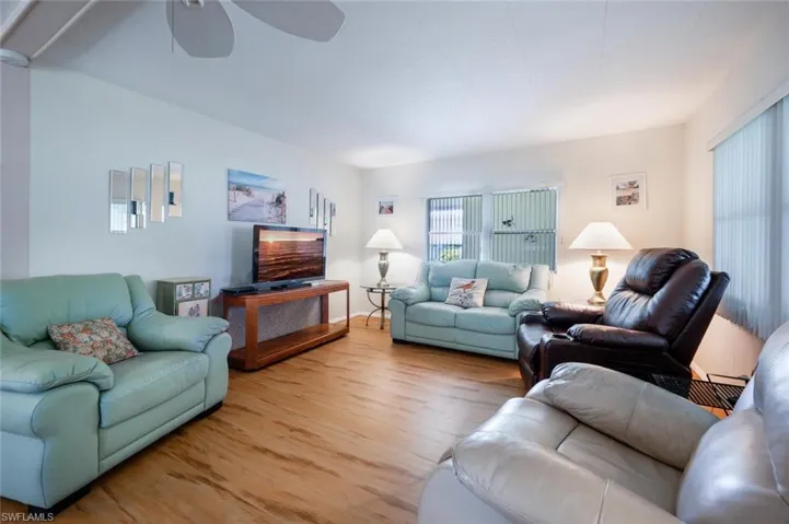 16  Le Mans Dr  , Naples, FL 34112