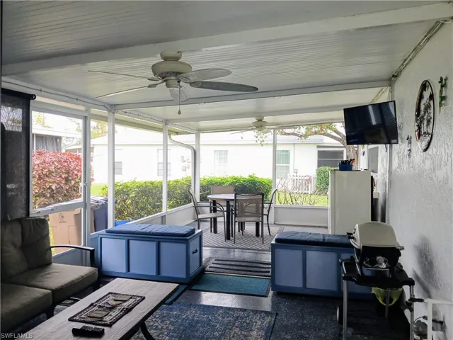 62  Heath Aster  LN, Lehigh Acres, FL 33936