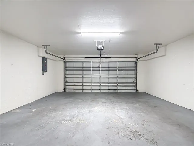 2928 18th St Sw, Lehigh Acres, Florida 33976