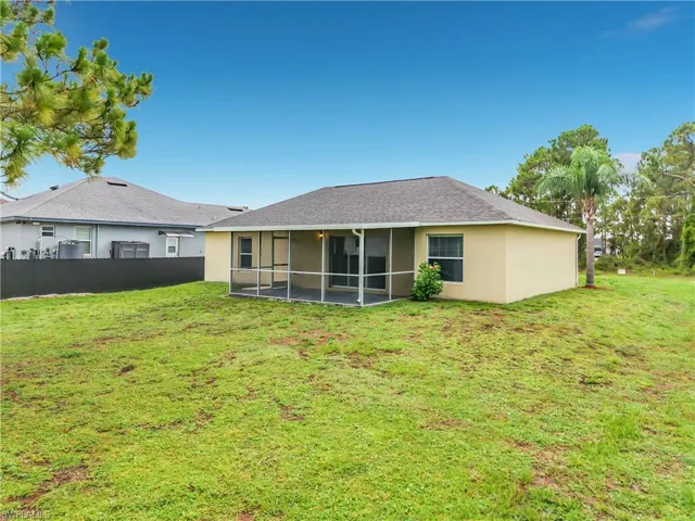 2928 18th St Sw, Lehigh Acres, Florida 33976