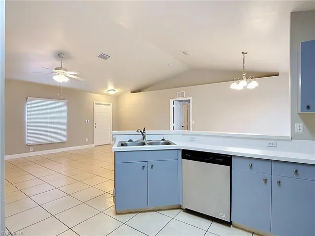 2928 18th St Sw, Lehigh Acres, Florida 33976