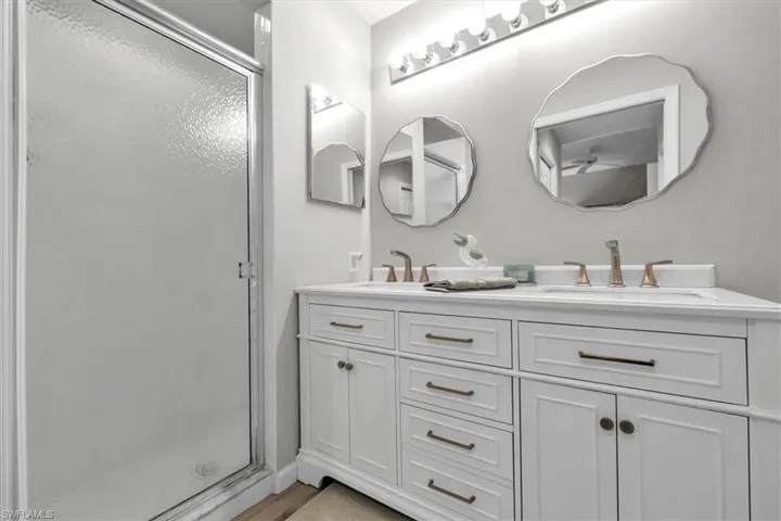 Dual sinks, shower, new cabinets