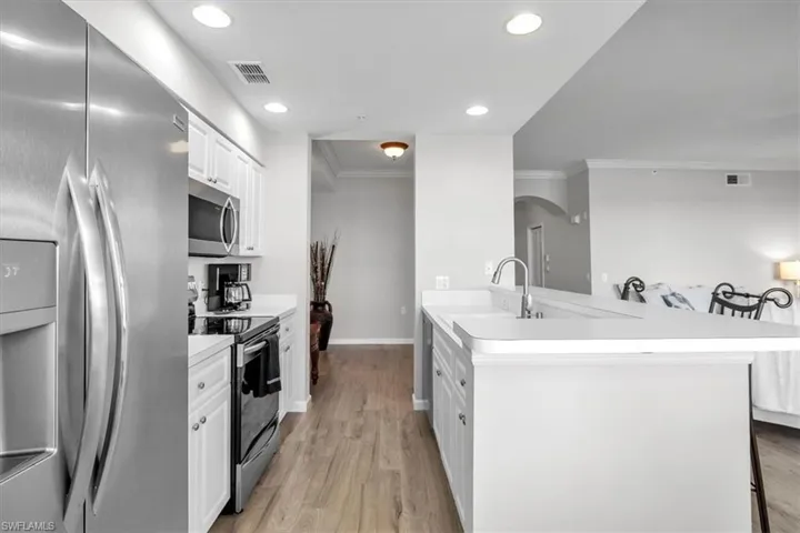 White and clean kitchen
