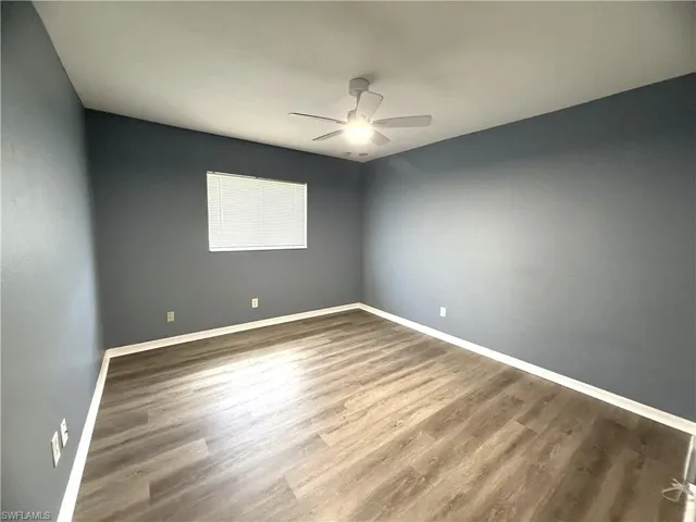 302 Nw 2nd Pl, Cape Coral, Florida 33993