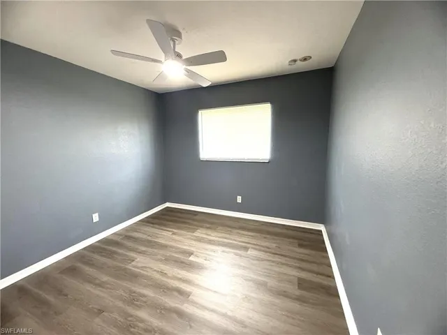302 Nw 2nd Pl, Cape Coral, Florida 33993