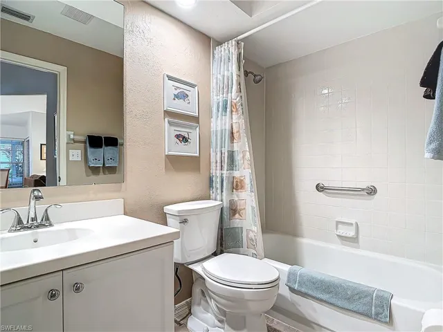 2161  Faliron  RD, North Fort Myers, FL 33917