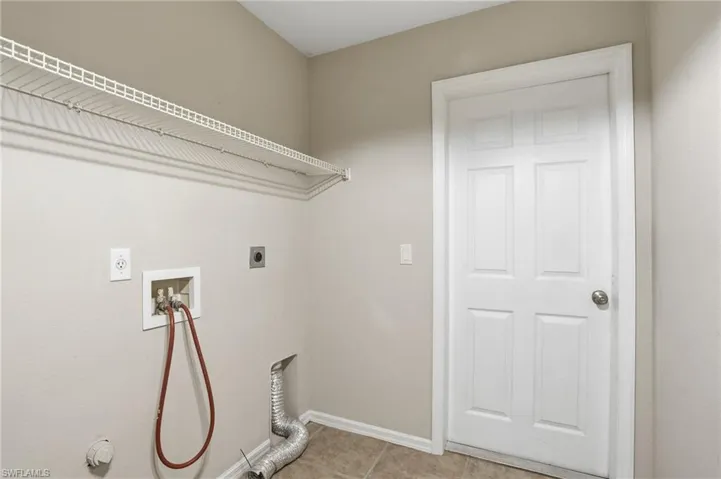 4222 Nw 22nd St, Cape Coral, Florida 33993