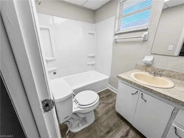 3744 Estelle Ave, Fort Myers, Florida 33916