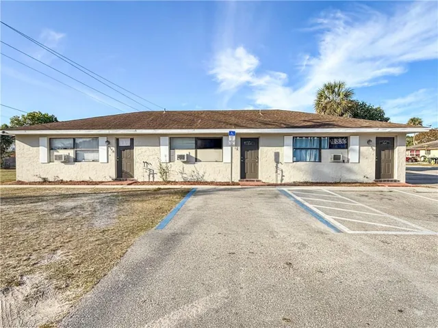 3744 Estelle Ave, Fort Myers, Florida 33916