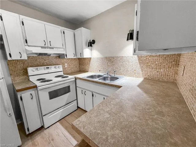 3744 Estelle Ave, Fort Myers, Florida 33916