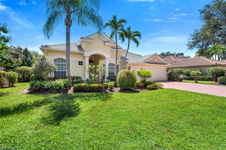 1078  Camelot  CIR, Naples, FL 34119