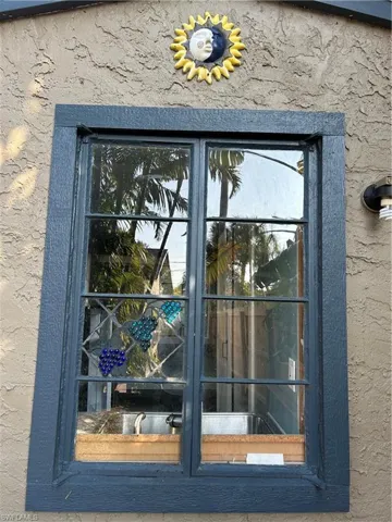 Casita House-stained glass window.