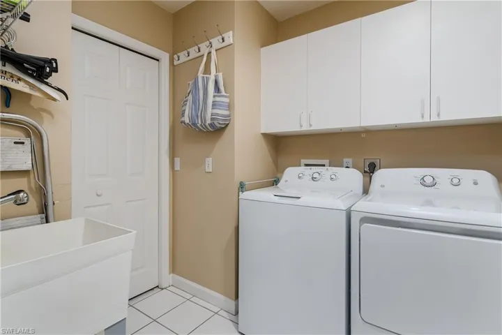 6570 Beach Resort Dr 7, Naples, Florida 34114