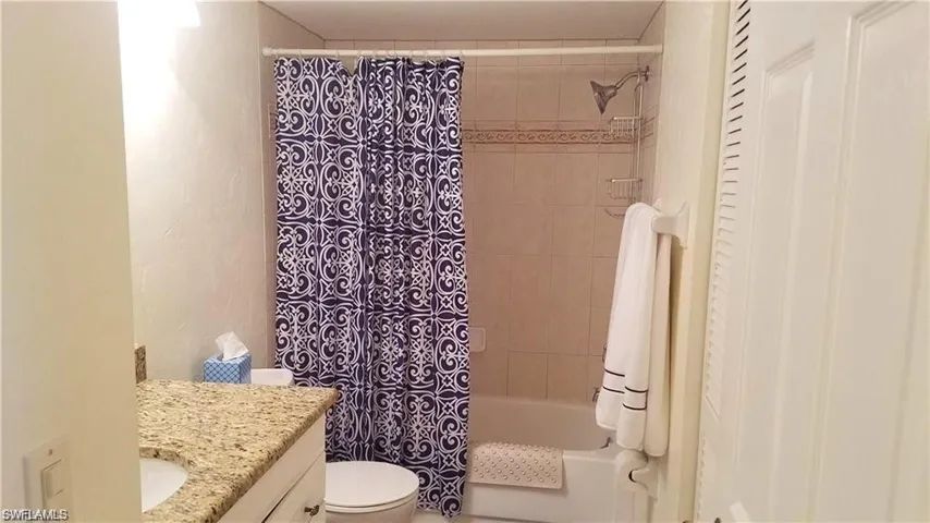 1075 Foxfire Ln 309, Naples, Florida 34104