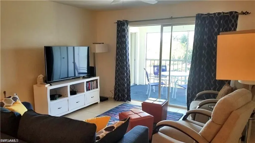 1075 Foxfire Ln 309, Naples, Florida 34104