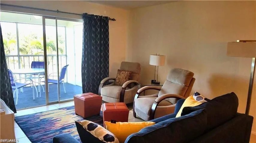 1075 Foxfire Ln 309, Naples, Florida 34104