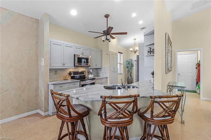 9163  Springview  LOOP, Estero, FL 33928