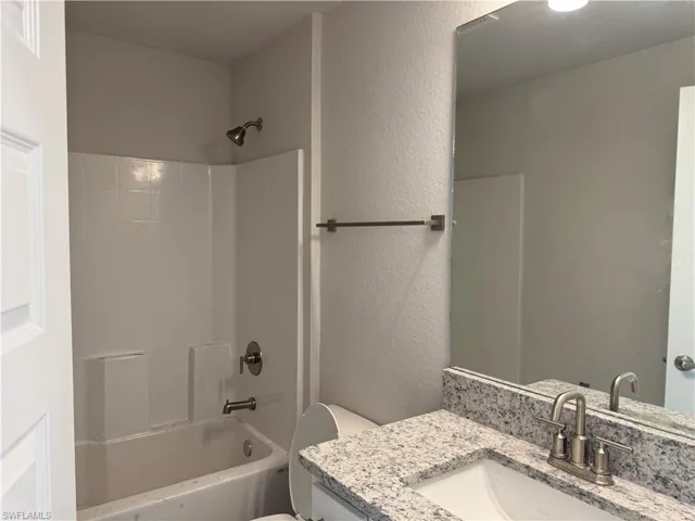 1501 NW 22nd  AVE, Cape Coral, FL 33993