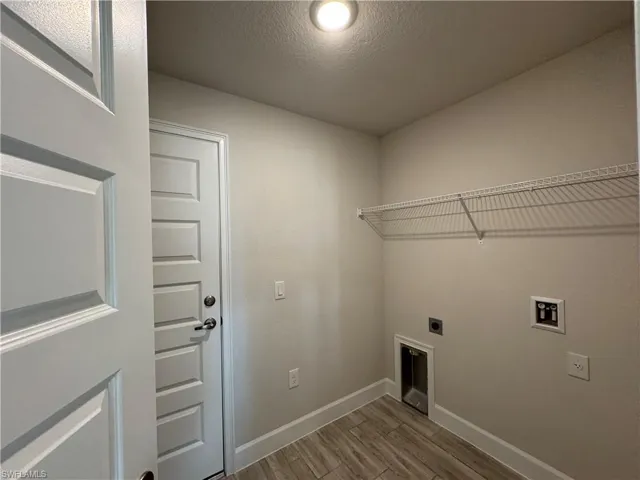1501 NW 22nd  AVE, Cape Coral, FL 33993