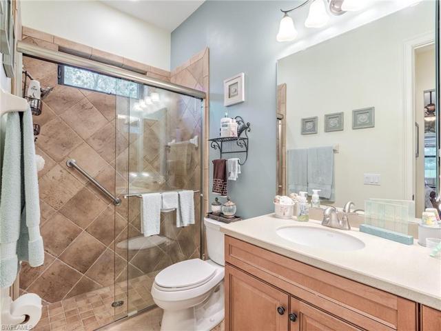 En Suite Guest Bath #2