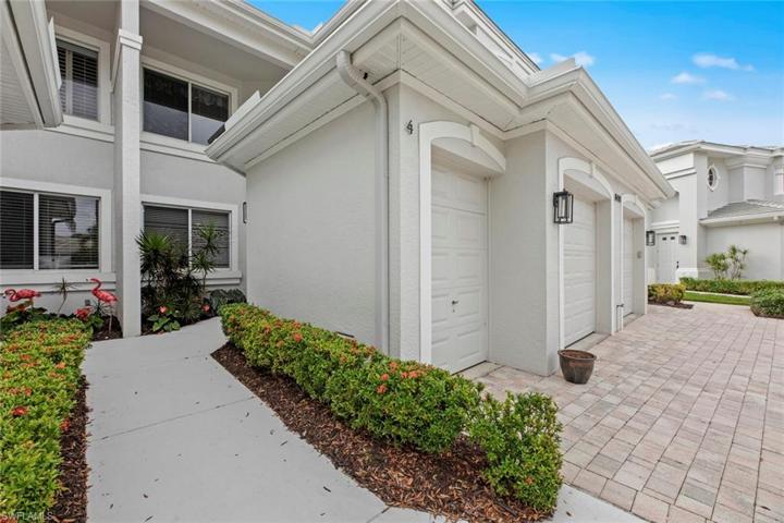 Walkway to front entry
