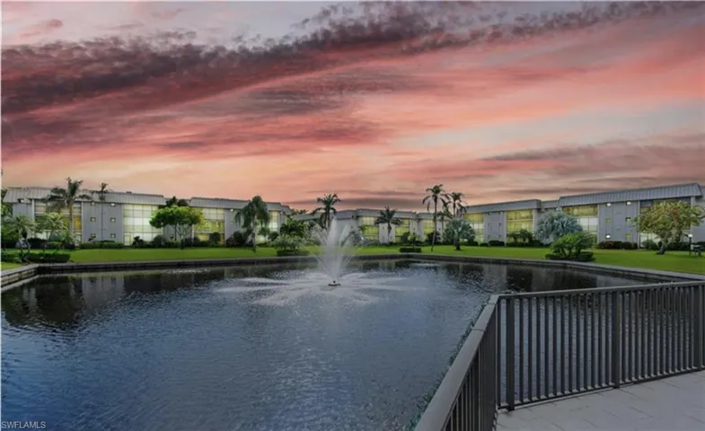 788  Park Shore  DR, Naples, FL 34103