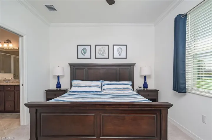1774  Alameda  DR, Naples, FL 34120