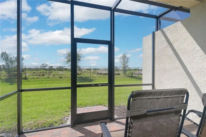 1774  Alameda  DR, Naples, FL 34120