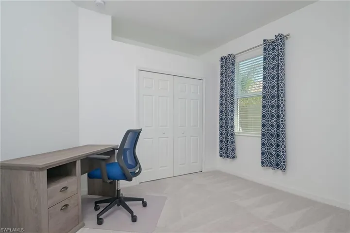 1774  Alameda  DR, Naples, FL 34120