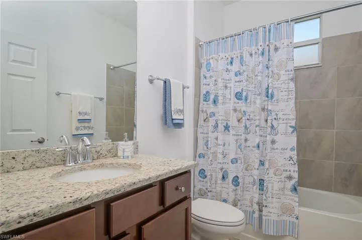 1774  Alameda  DR, Naples, FL 34120