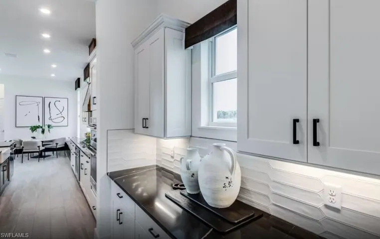 Photos are of furnished model. Homes may vary.