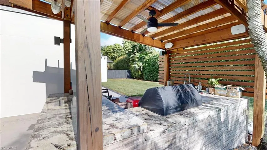 View of patio / terrace featuring ceiling fan