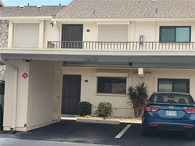Assigned carport spot in front of your door