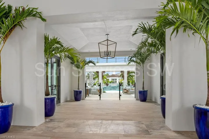 The Dunes Clubhouse Grand Entrance