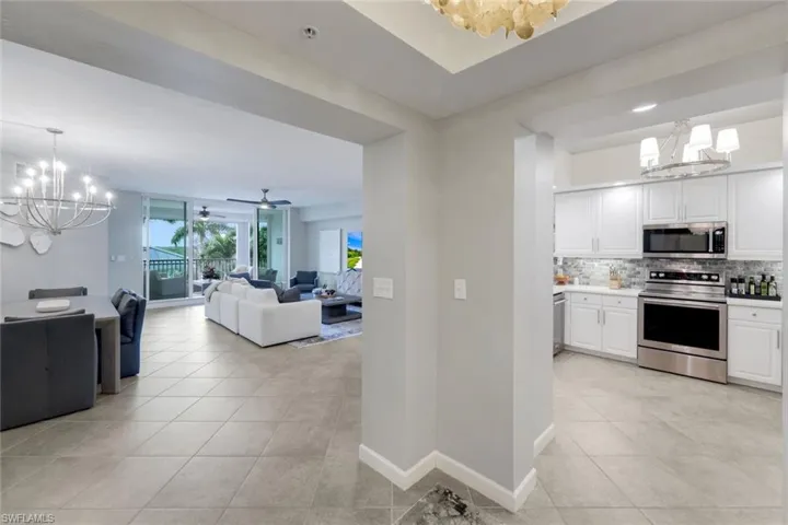 Spacious Open Floor Plan in The Cayman with Tropical Views