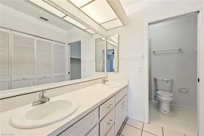 494 Bristle Cone Ln # 48, Naples, Florida 34113