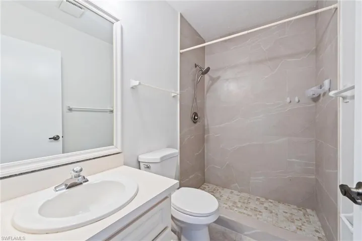 494 Bristle Cone Ln # 48, Naples, Florida 34113