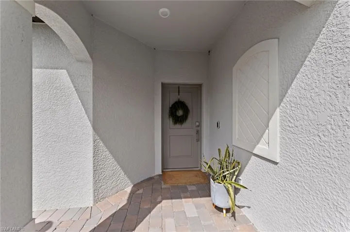 19512 Hinkley Dr, Estero, Florida 33928